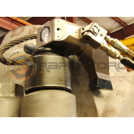 Μπουλονόκλειδο Β.Τ. με υδραυλική αντλία